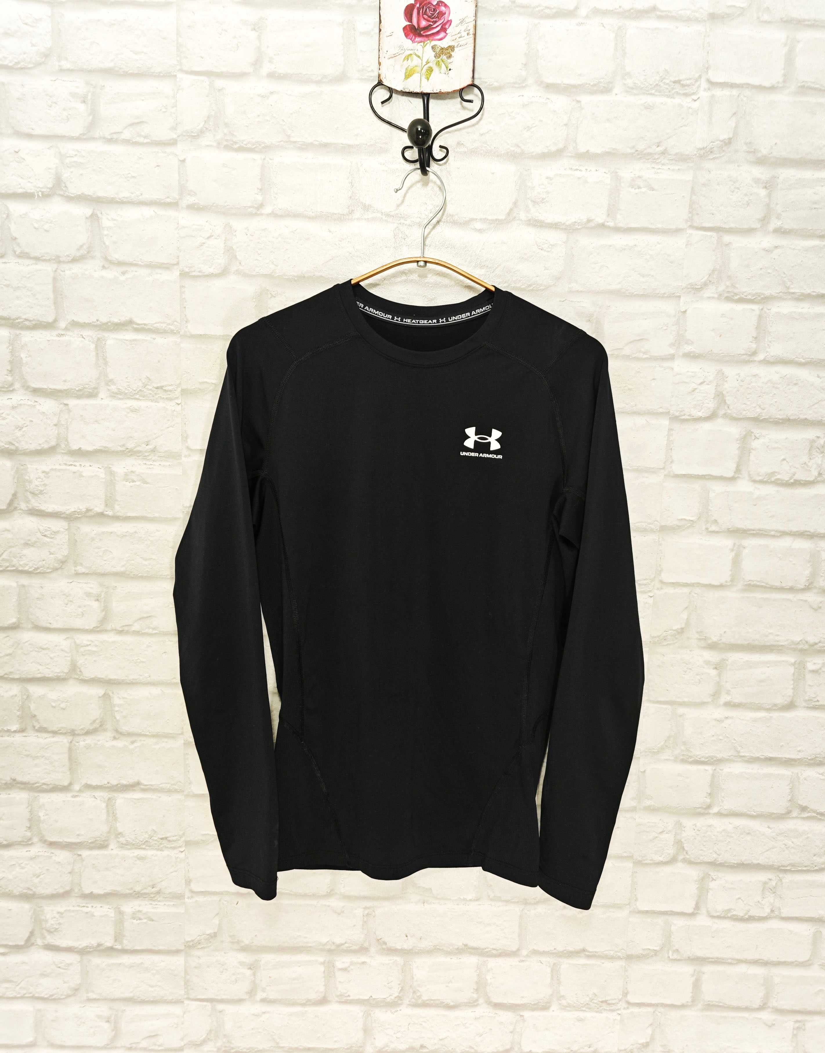 Under Armour Heat Gear Compression Оригинална мъжка фланелка размер М