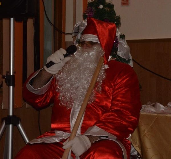 Moș Crăciun de închiriat