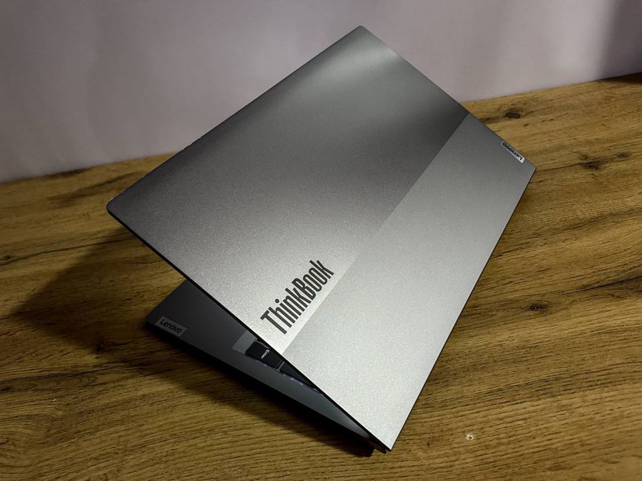 Lenovo Thinkbook G6 kuchli noutbook