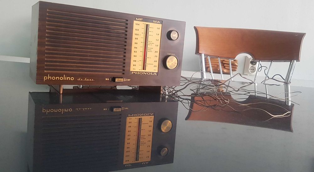 Phonola Phonolino Deluxe radio lampi muzica vintage arta colectie