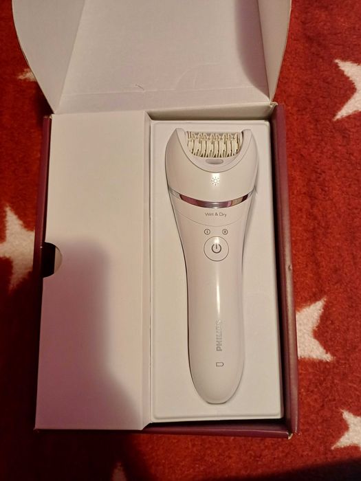 Epilator Philips 8000- de vânzare, ca nou!