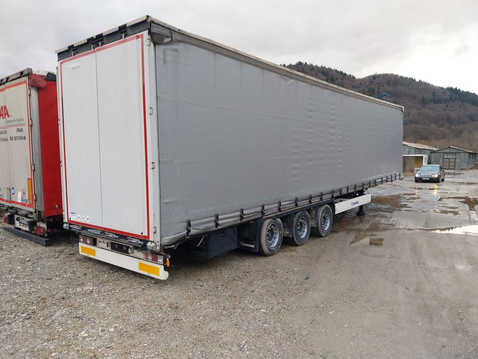 Vind semiremorca cu prelata marca krone