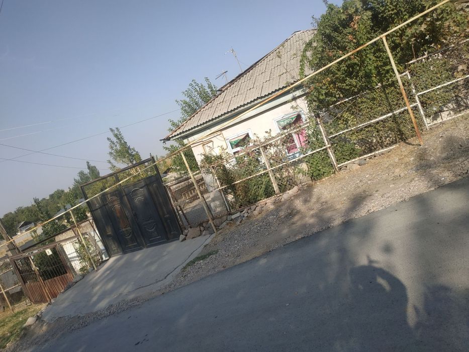 Ховли сотилади Срочно