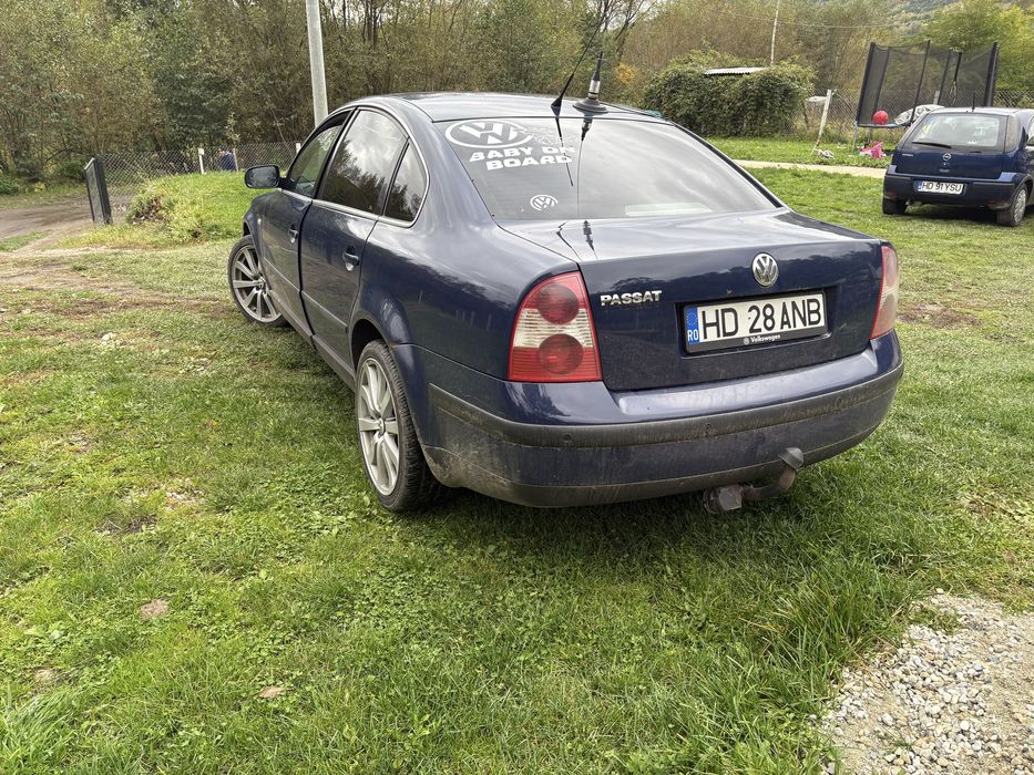 Vand Passat B5.5 1,6 Benzina