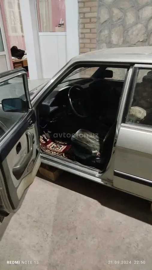 BMW520i O'z nomingizga o'tkazish sharti bilan