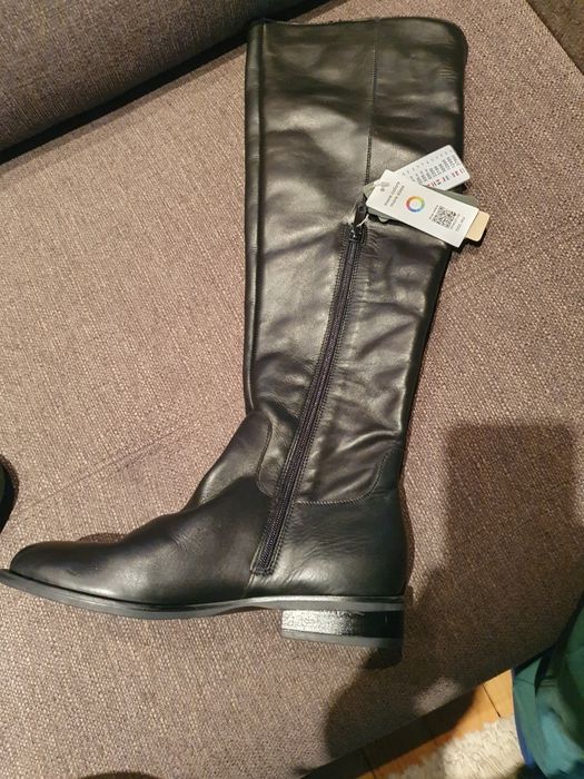 Vand cizme piele dama noi lungi Gino Rossi nr 38