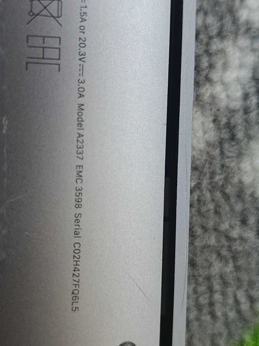 MacBook Air 13, model A2337, 2020 / codat