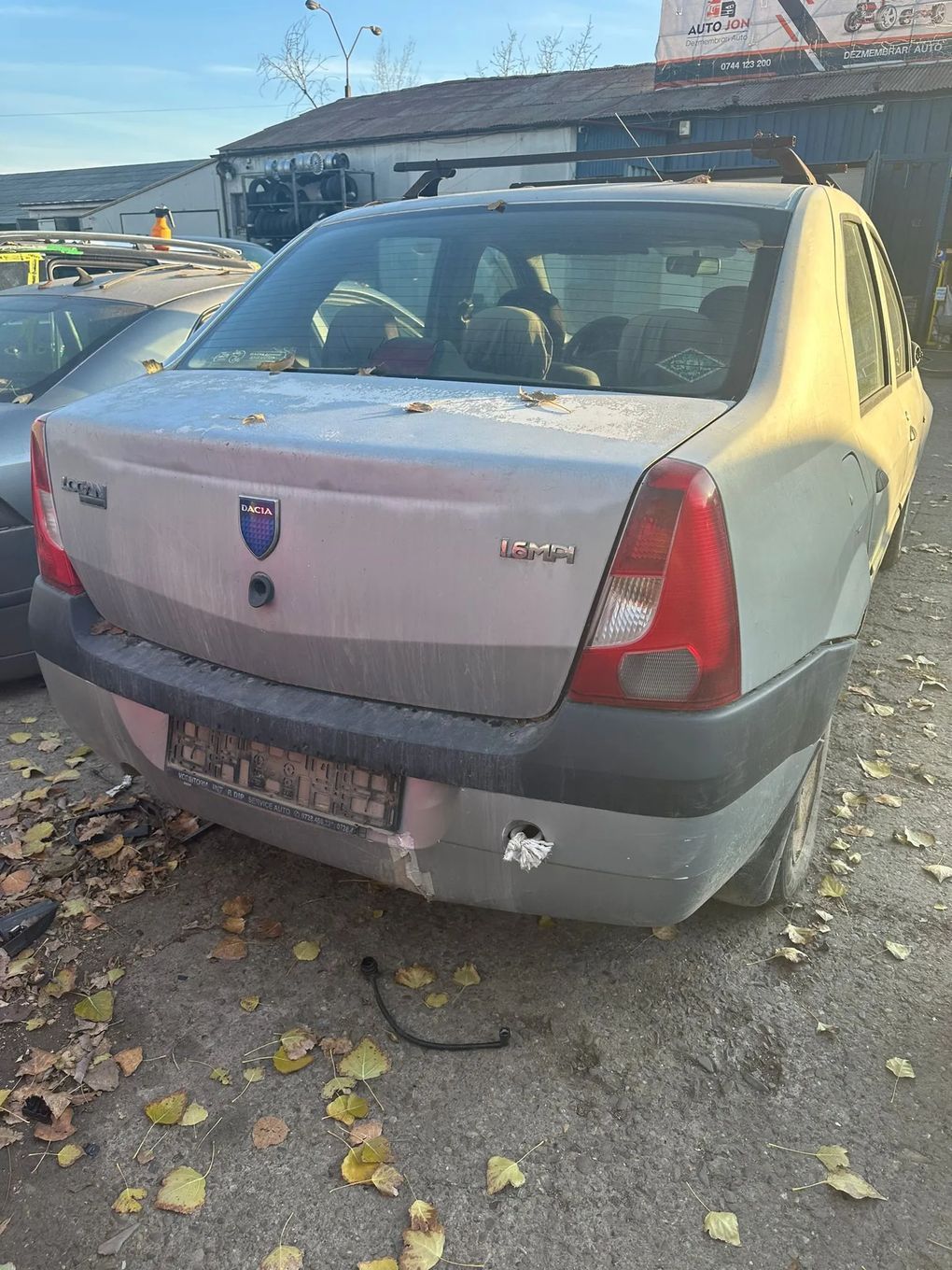 Dezmembrez Dacia Logan (L90) Berlina 1.6 Mpi K7M 2007