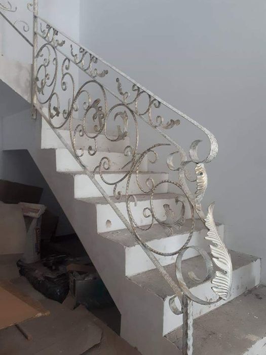Balcoane si balustrade