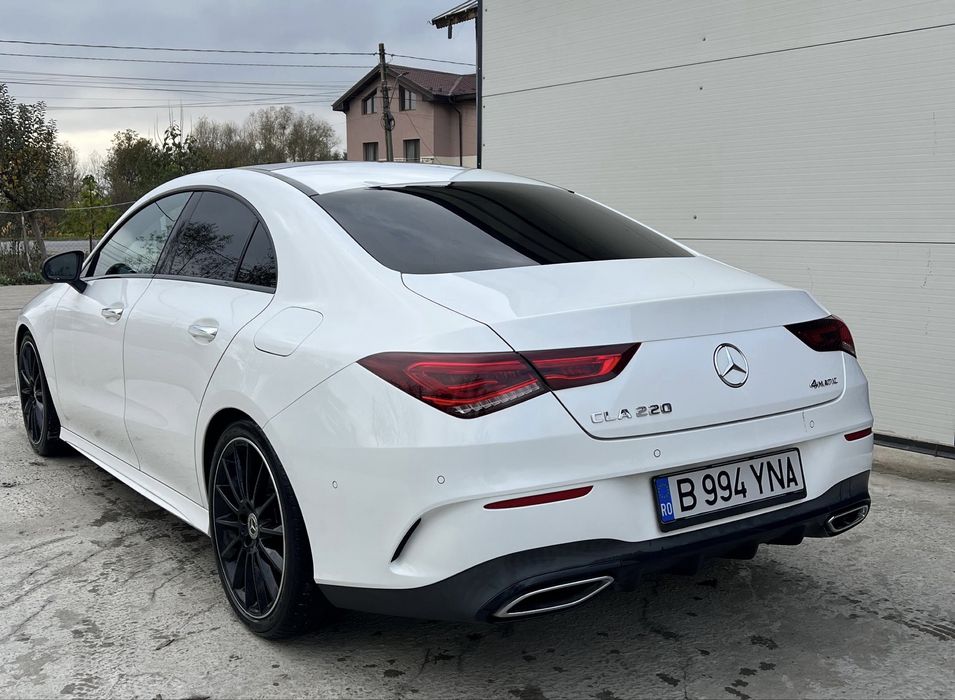 Mercedes-Benz CLA 220 4Matic, Pachet Night