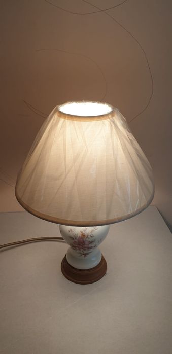 Accesoriu decorațiune lampa vintage colectie portelan Anglia 1970