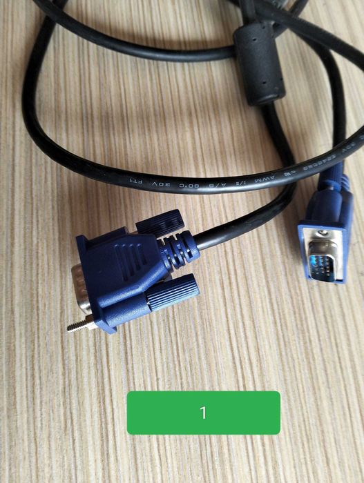 Diferite mufe si cabluri si adaptoare 
 pret 18-20 ron