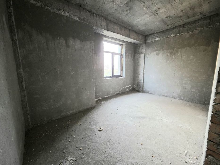 Продаётся квартира в новостройка в 15 мин от центра