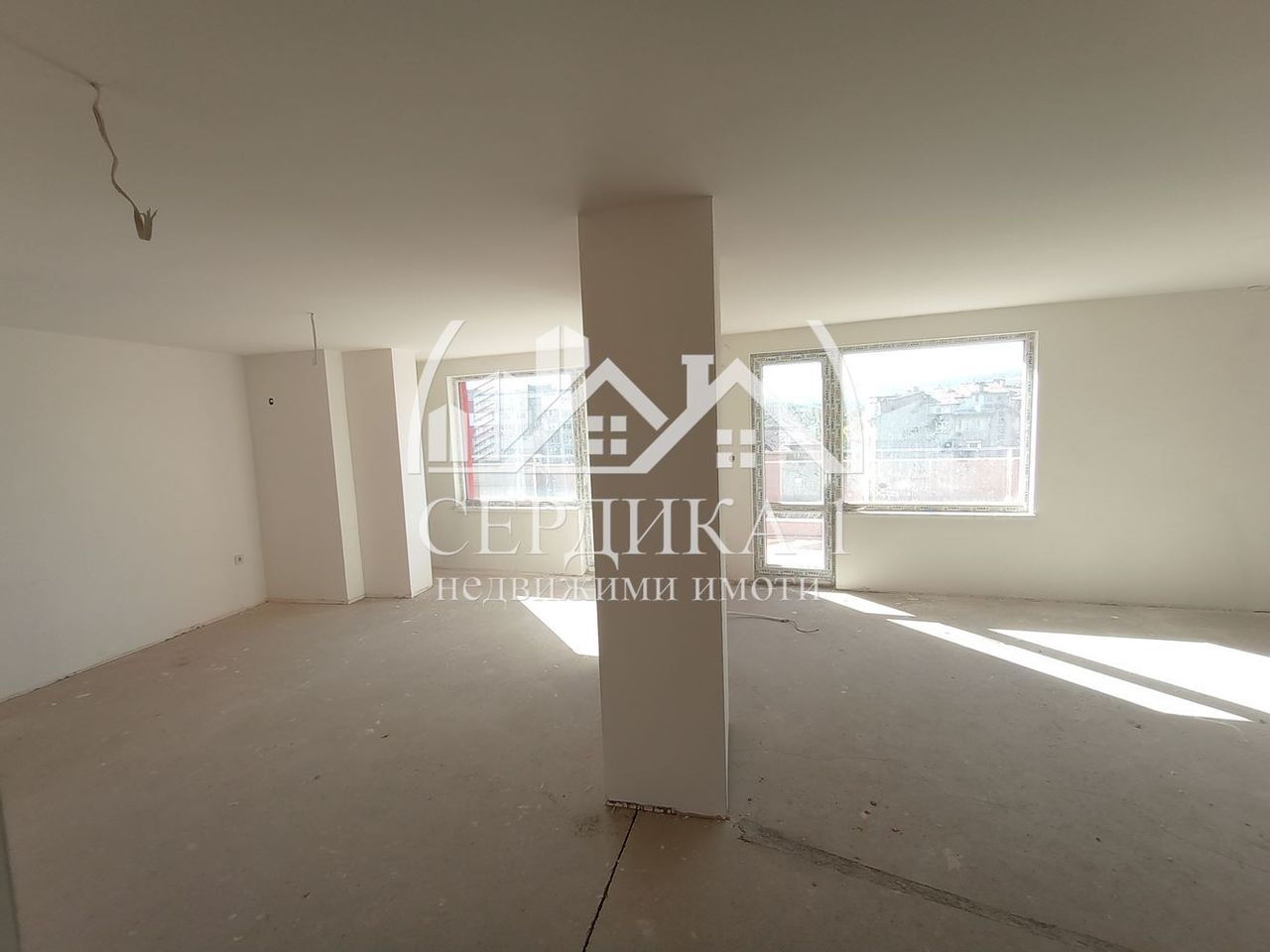 Продава се Ателие в Перник, Мошино - 86 кв.м за 849 €/кв.м - Снимка #2