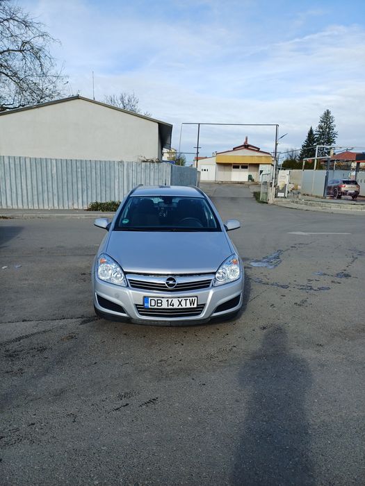 Vând sau schimb opel astra h 1.7 an 2009