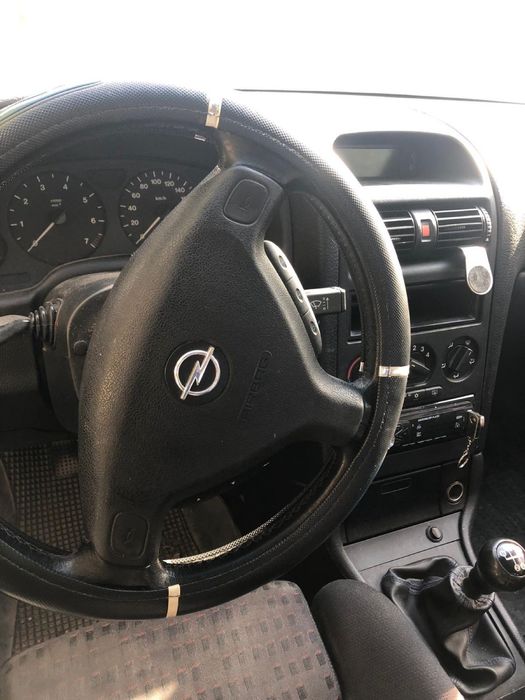 vand opel  1.8 benzina
