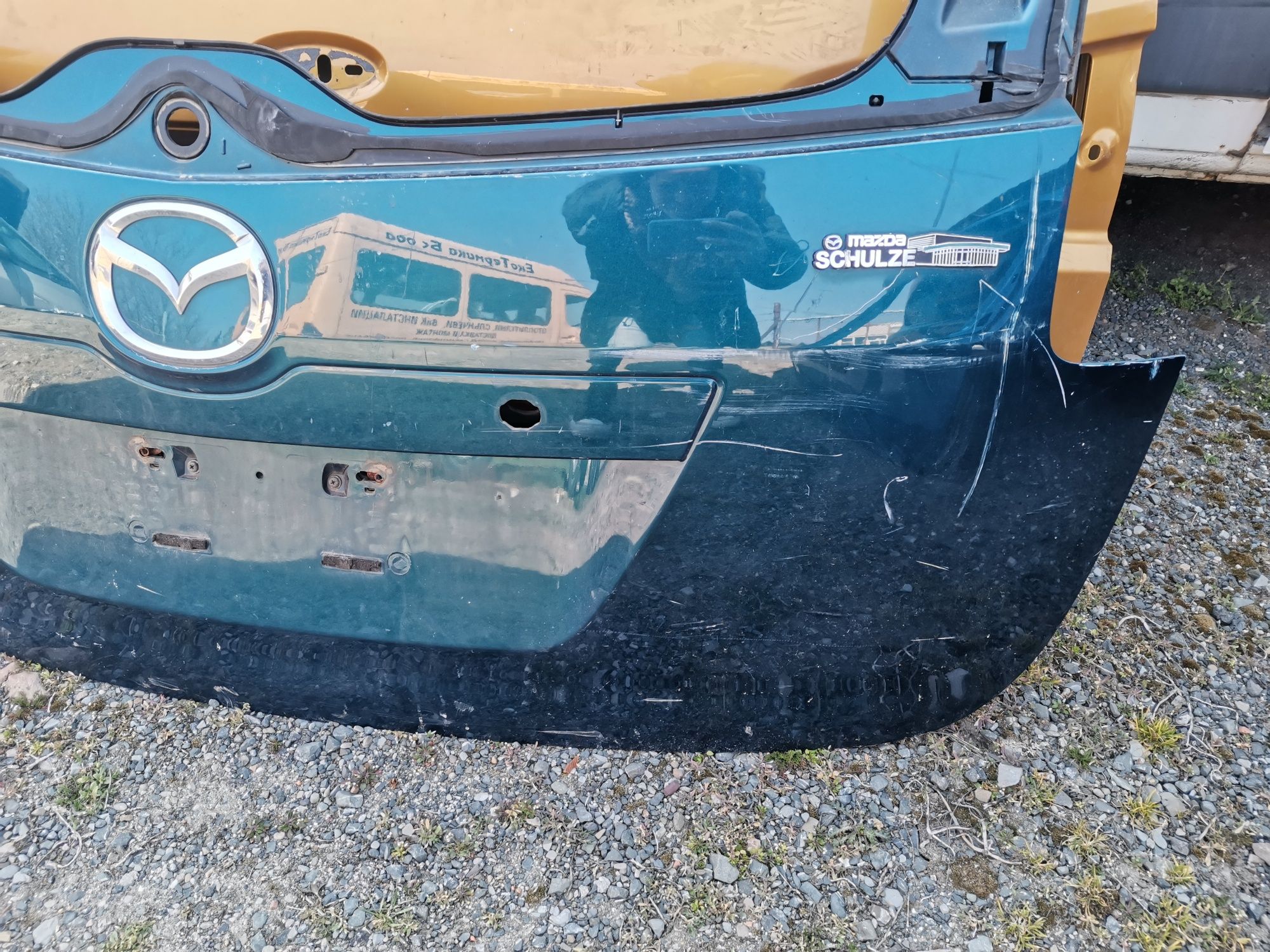 Заден капак /врата за Мазда Mazda 5