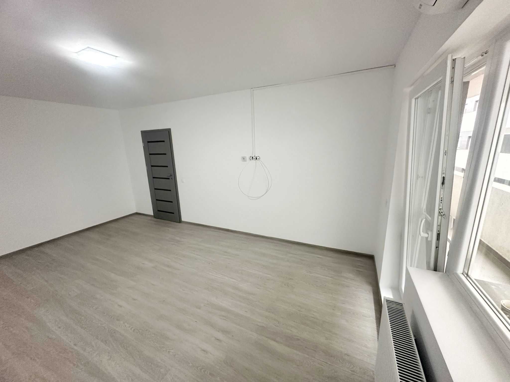 Apartament 3 camere total decomandat etaj 1 -  Brancoveanu