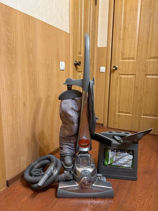 Пылесос Kirby б/у