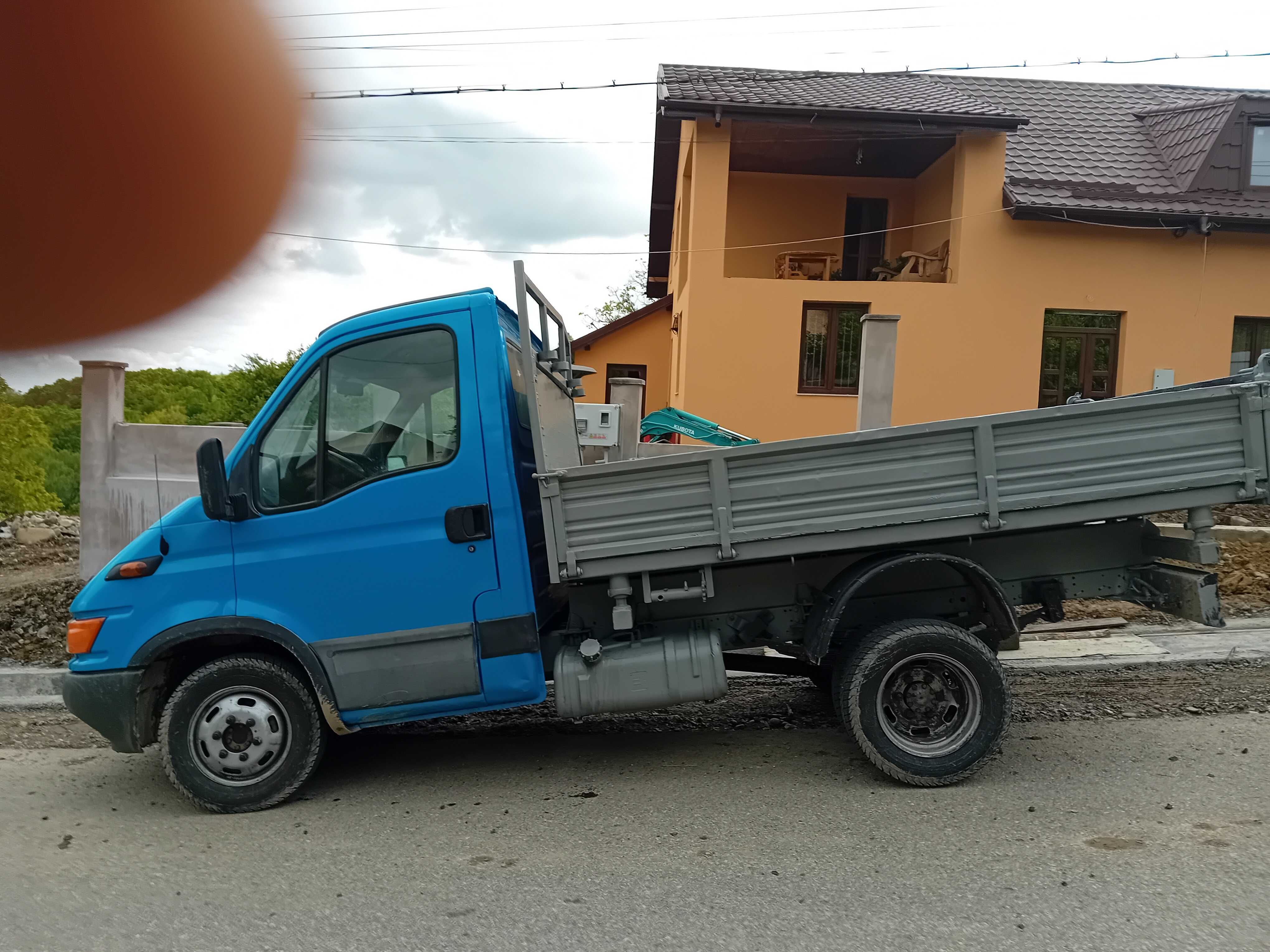 Iveco daily basculabil