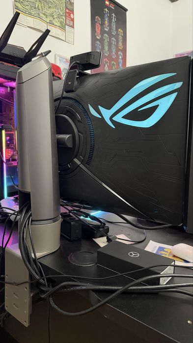 Monitor gaming Asus Rog / Alienware