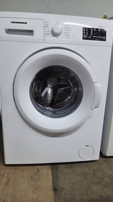 Masina de spalat heinner 8 kg
