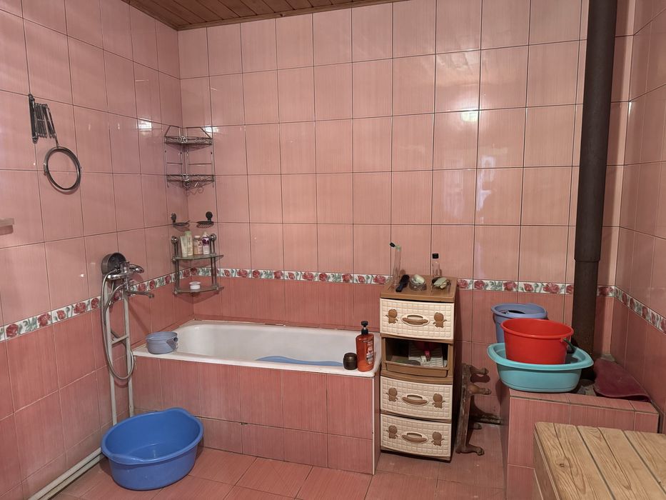 Ховли 10 сотихли сотилади!