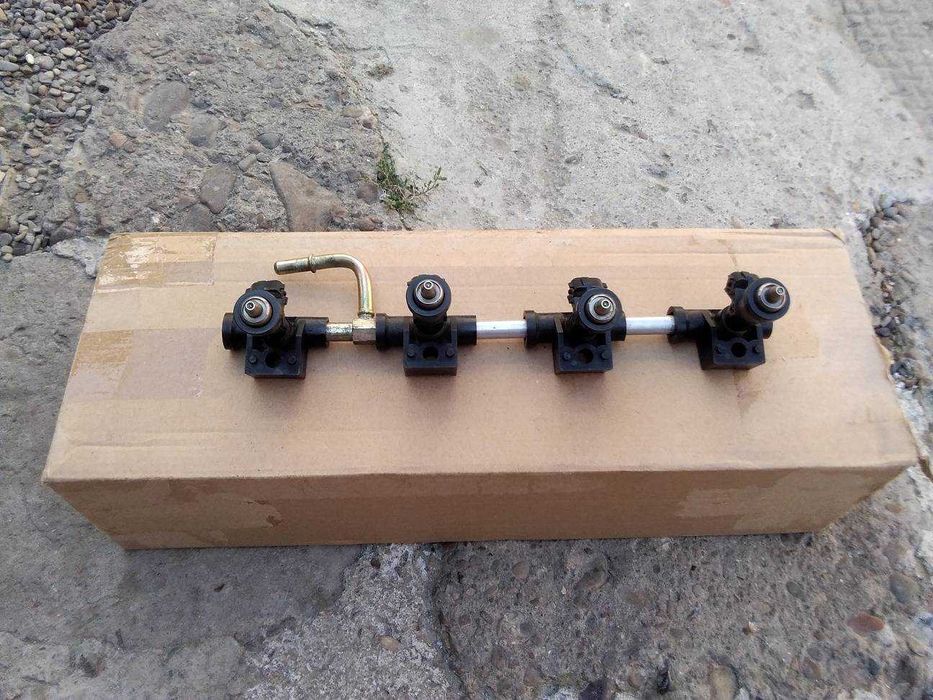 INJECTOARE / suzuki gsxr 750 K 1 K 2 K 3