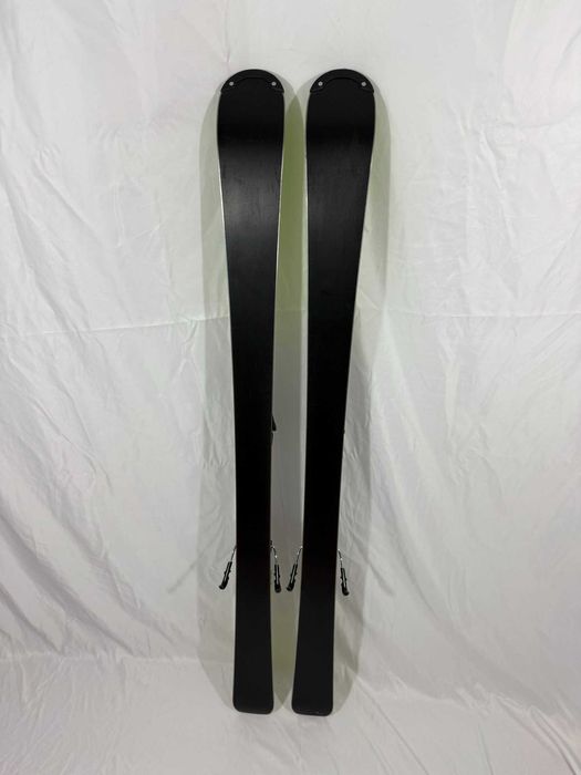 Ski schi carve Blizzard RTX 139cm