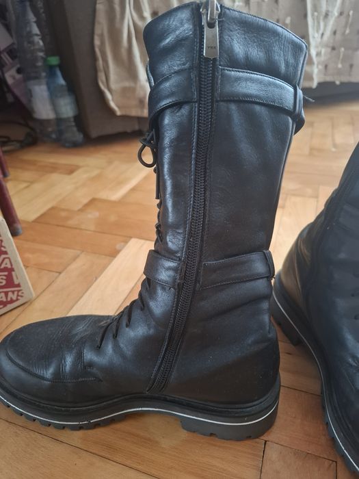 Bocanci de piele naturală