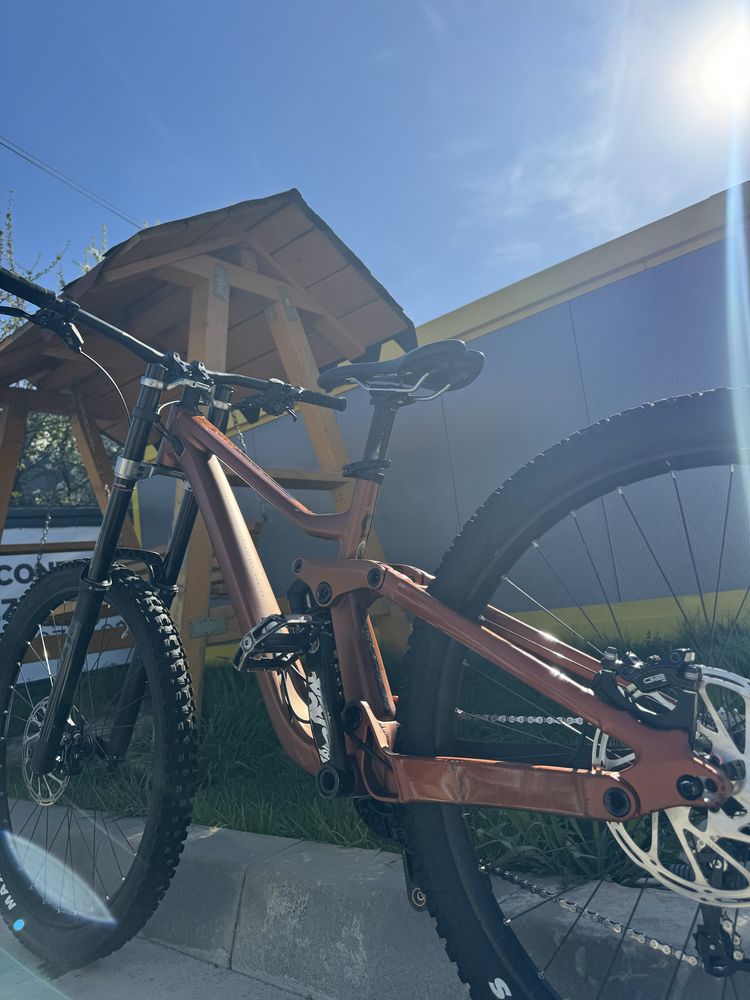 DH scott gambler 930 2020