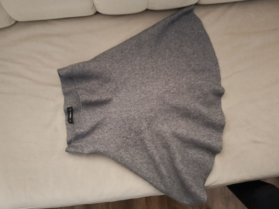 Пола размер С ZARA