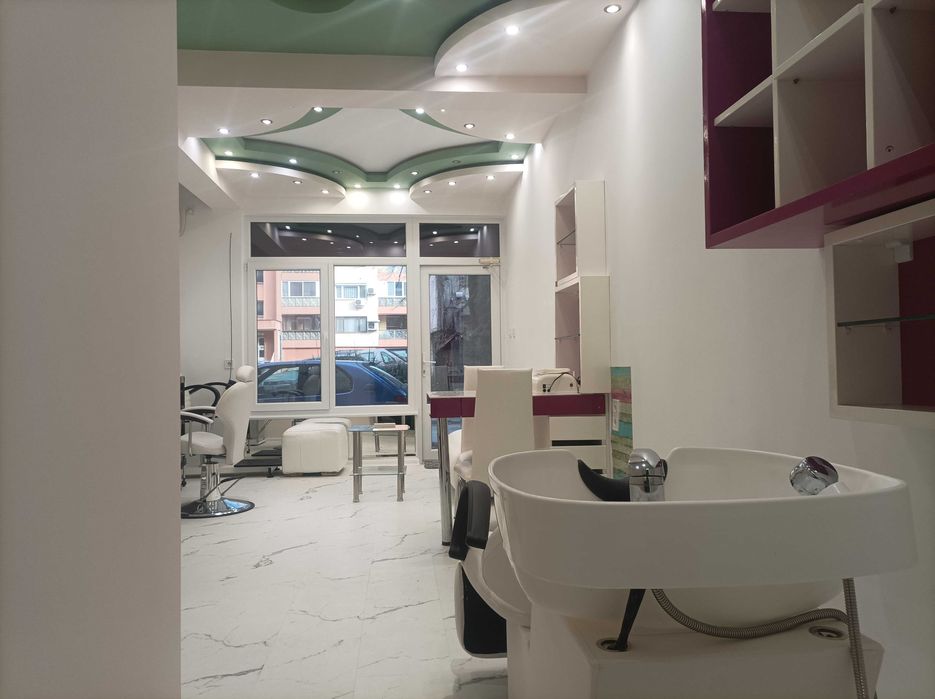 Дава се под наем  в Пловдив, Каменица 1 -  кв.м за 663 € - Снимка #10