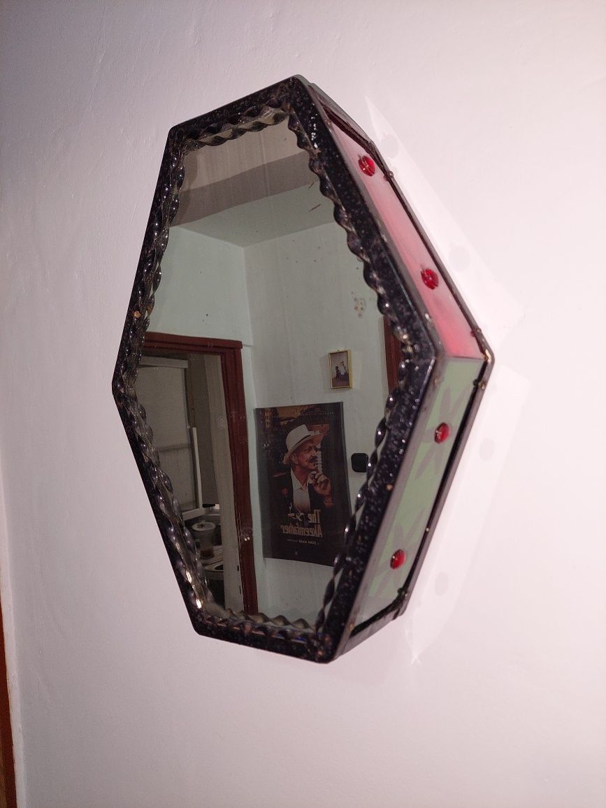 Oglindă hexagonală Art Deco. 1900's