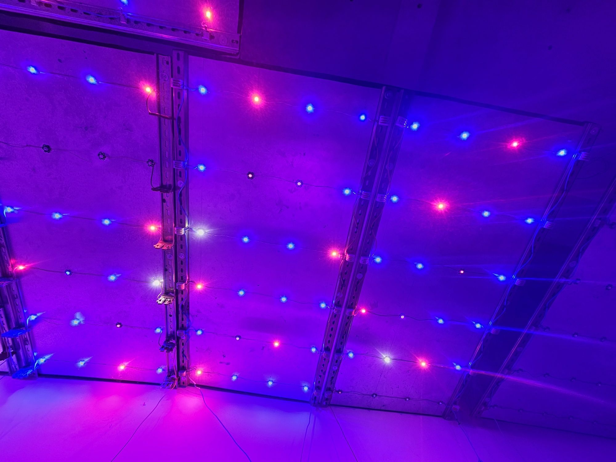 LED Лампа за расад (домати,краставици,пипер и др.)