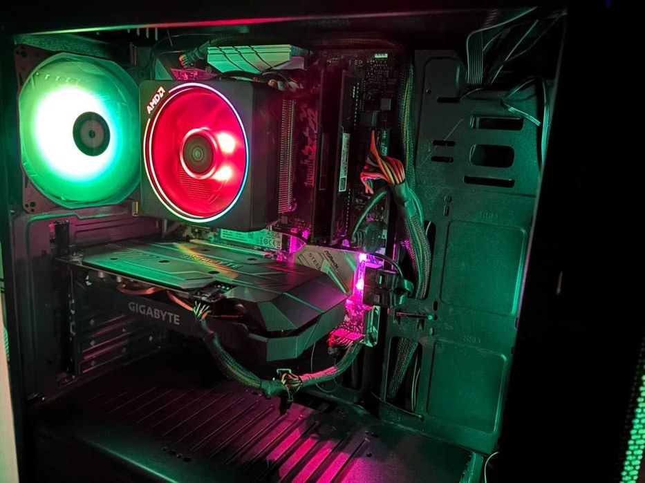 Геймърски/Работен PC – RTX 2060, Ryzen 5 2600X Отлично състояние