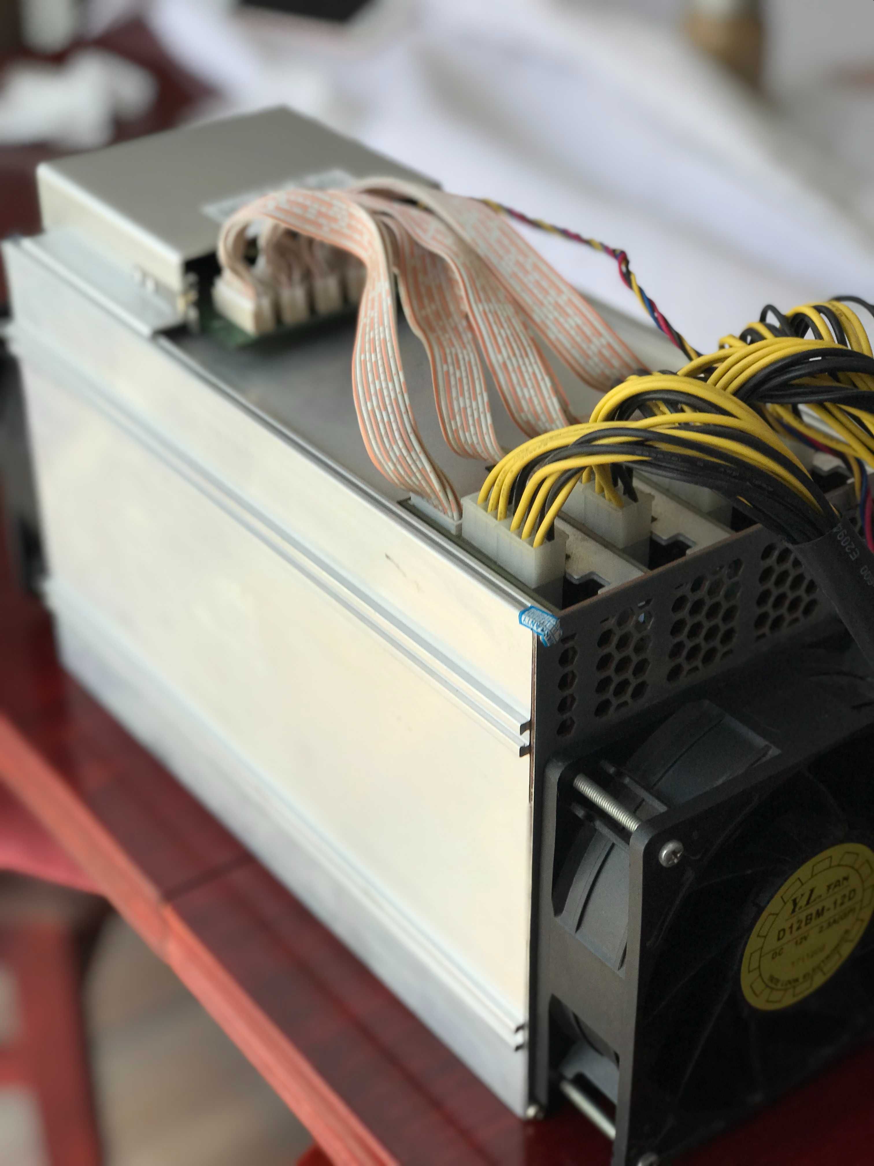 3бр. L3+ Antiminer Bitmain. Копачки за DOGE coin (ASIC miner)