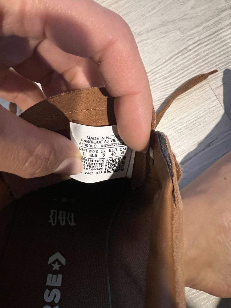 Велурени кецове Converse - 40 номер