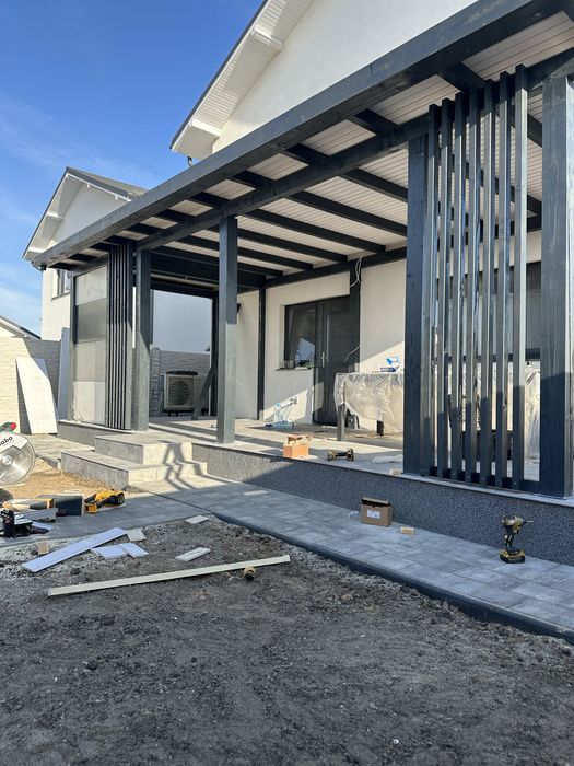 Terasa moderna din lemn