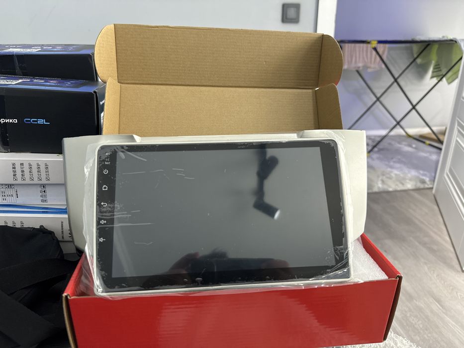 Андрой 9 дюймов. Фирмы TEYES.