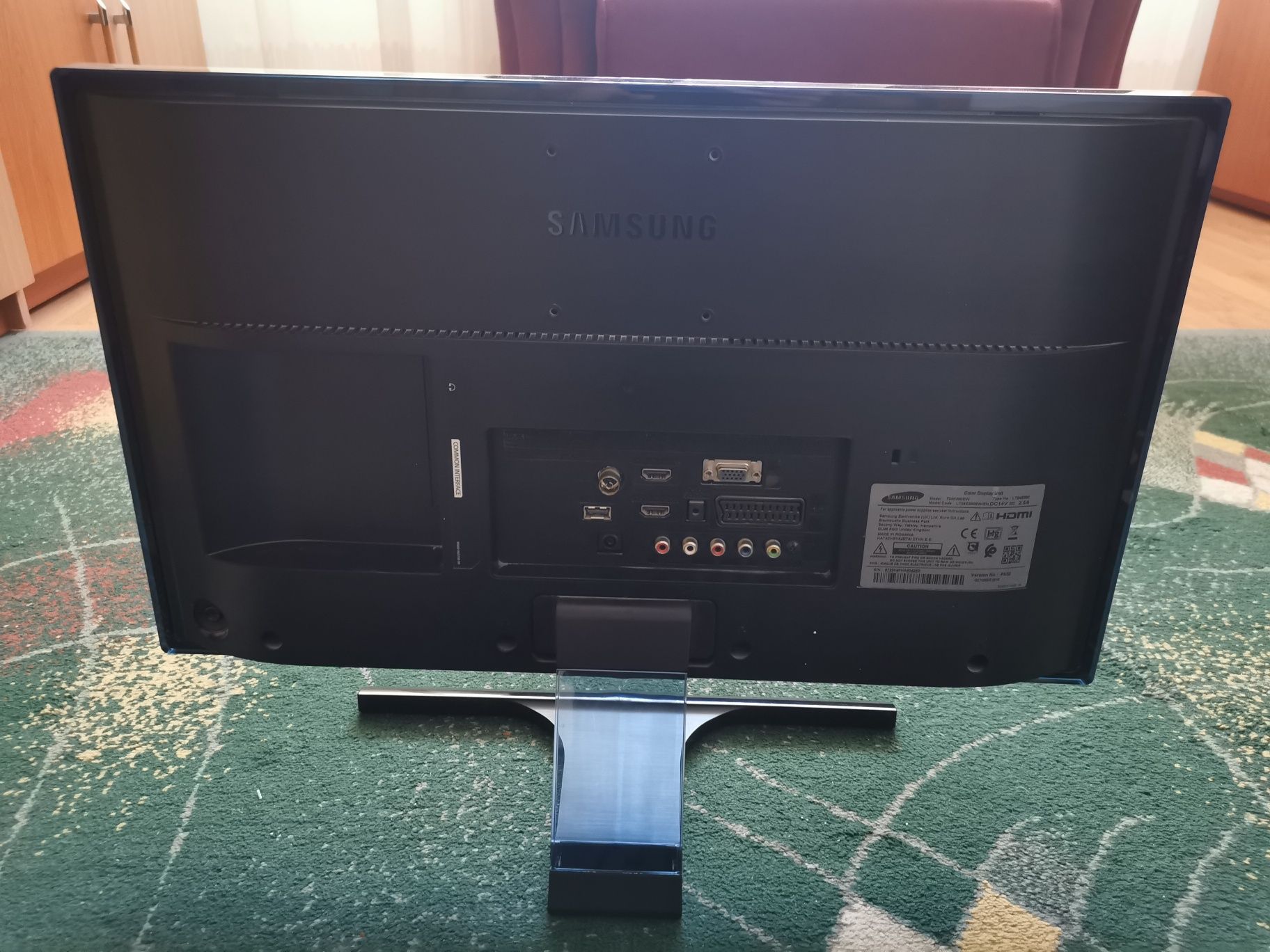 TV Samsung Full HD- 59 cm diagonală-stare impecabilă