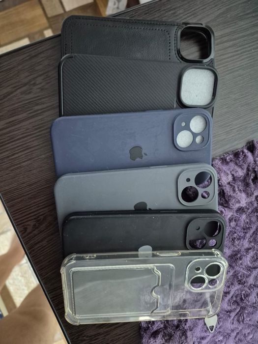 Чехлы на 15-й iPhone
