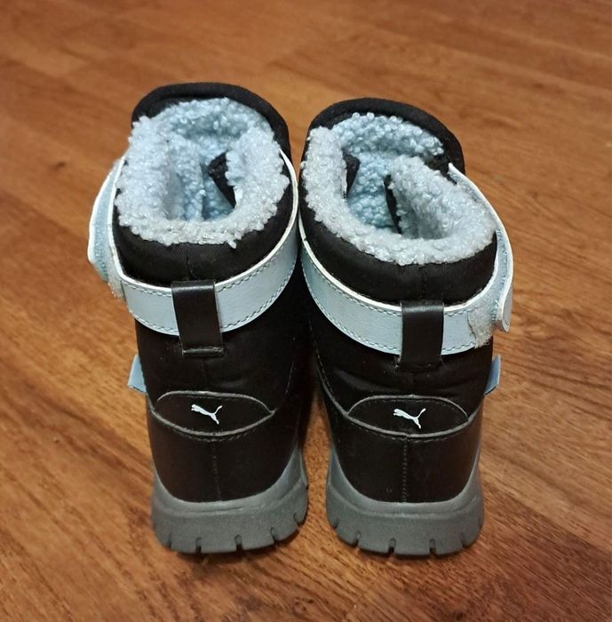 Ghetute copii Puma impermeabile - Marimea nr. 25
