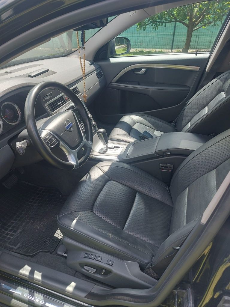 Vând Volvo S80 D3, 2.0 Diesel, 5 cilindri, 2010