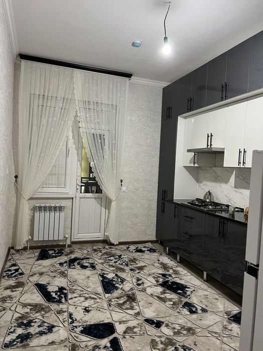 Oilaga qizlarga kvartra Chilonzor metrosi yonida