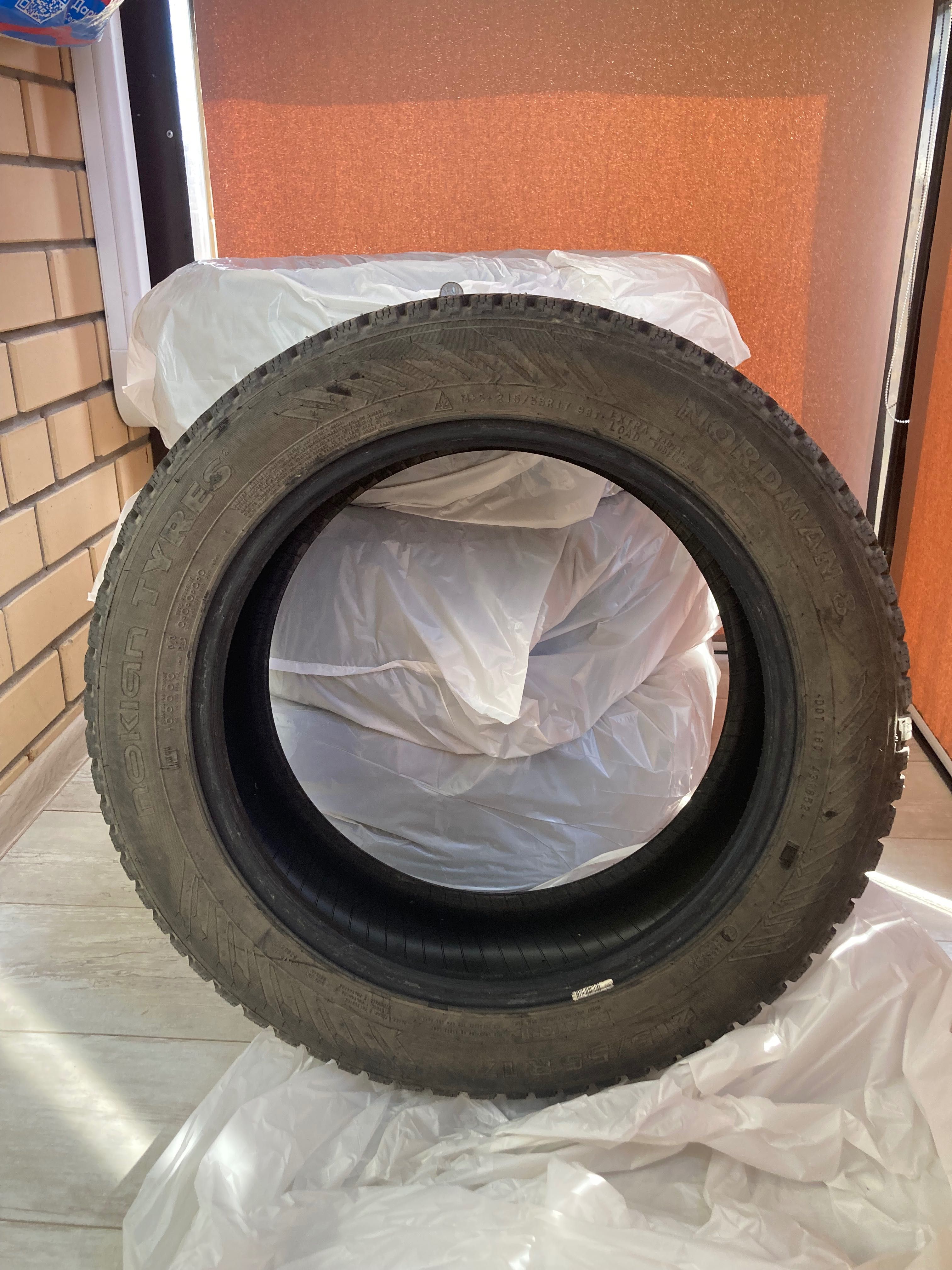 Зимние шины Nokian Nordman 8 215/55 R17 4 шт.