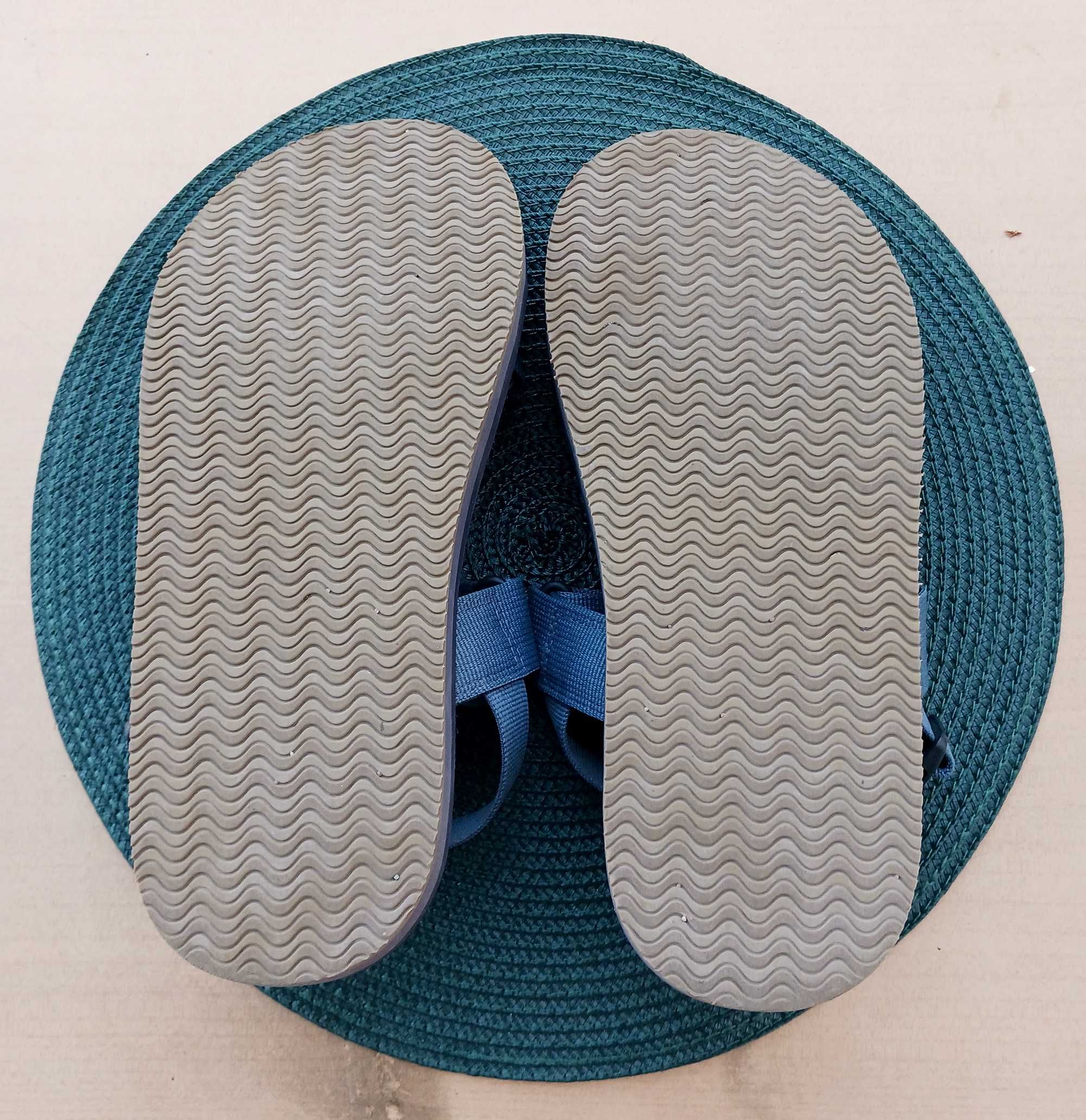 Sandale de bărbați Jack Wolfskin ( Talpa 29 cm cap, coadă)
Nr.44