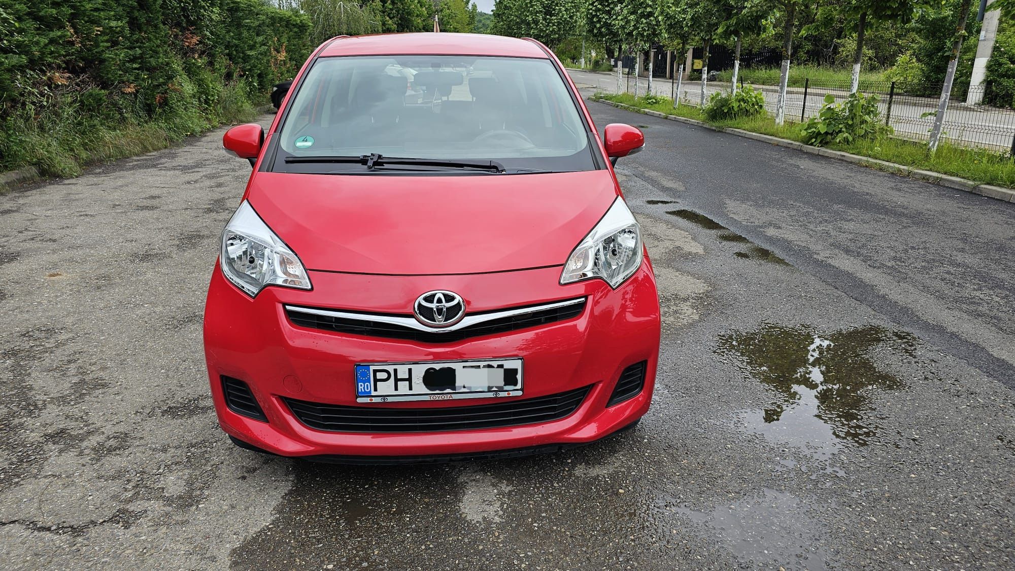 Toyota Verso S Motor 1.4 Benzina Euro 5 Navigație Mare Clima