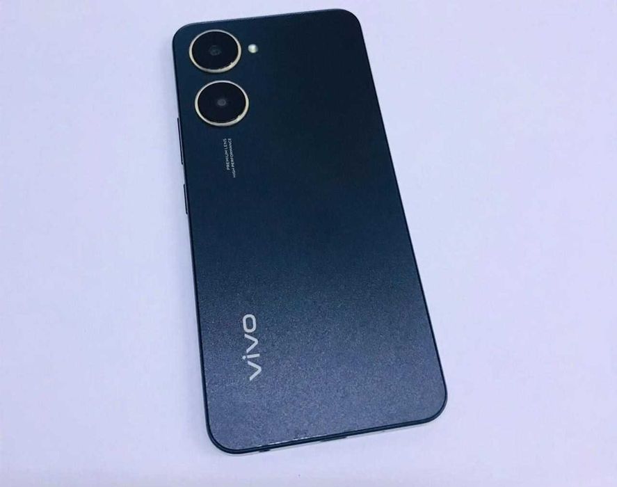 ВНИМАНИЕ РАСПРОДАЖА!!!
1.7.1.0.5.2.1 Vivo Y03 64GB