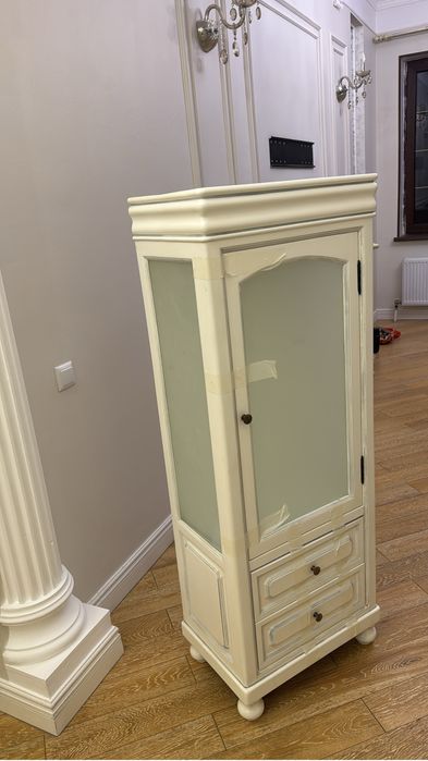 Продам горку в ванную или гостиную